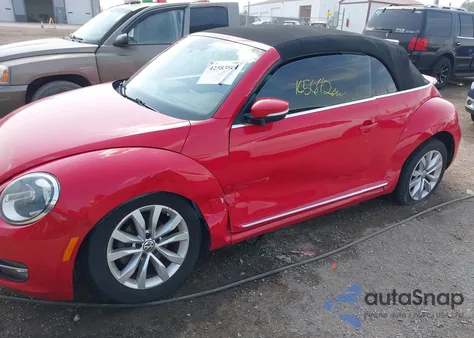 2014 Volkswagen Beetle из США, поврежденный, VIN 3VW5L7AT5EM801216